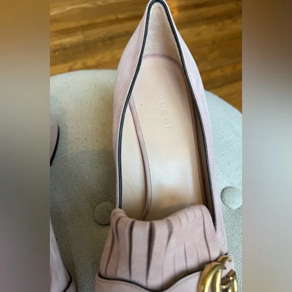 Gucci GG Kiltie Fringe Mid Heel Crystal Pink Suede w/ Gold Pump Women's 38.5 - Picture 11 of 16